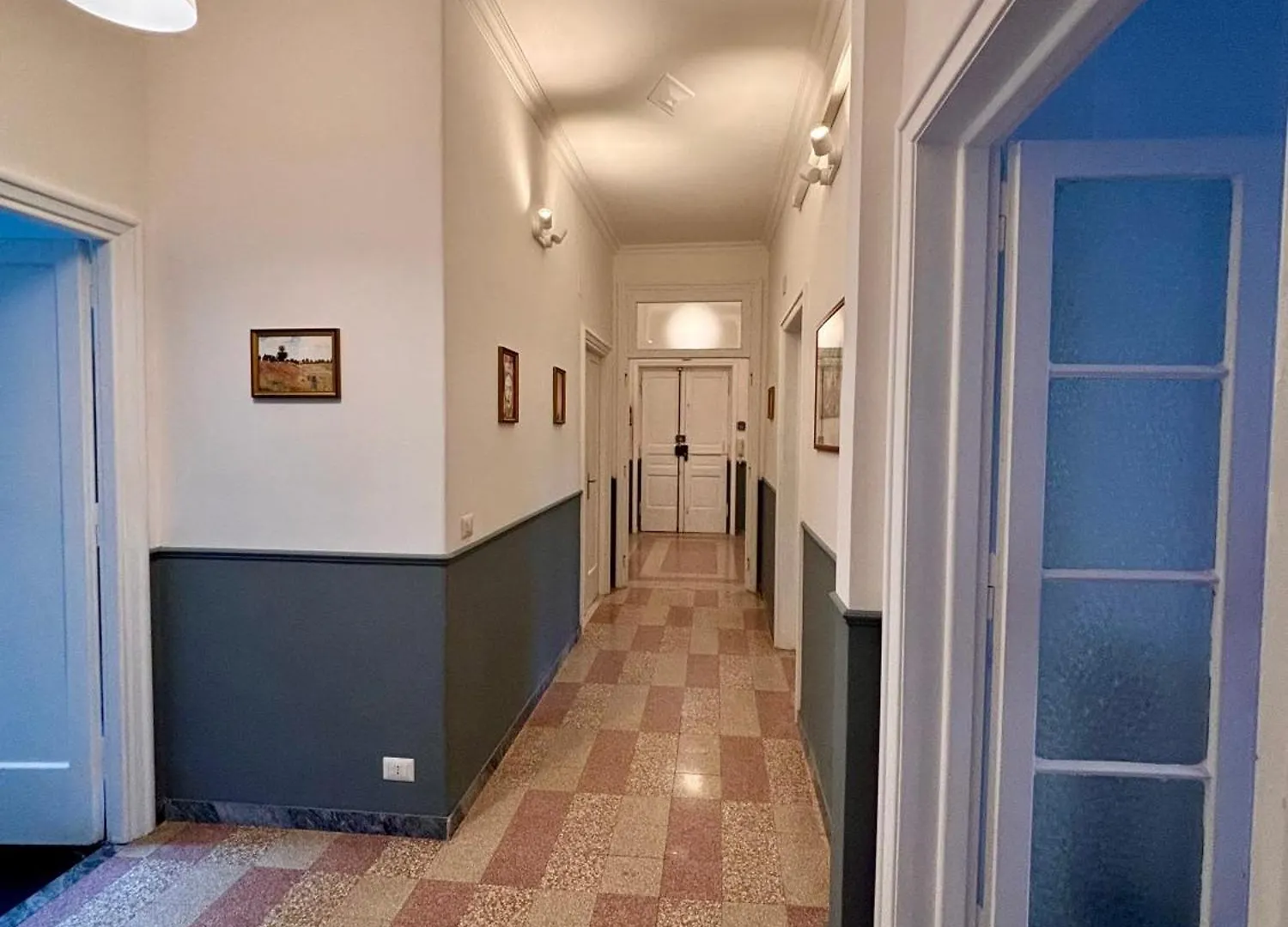 The Place Strozzi Rome 0*,  Italy